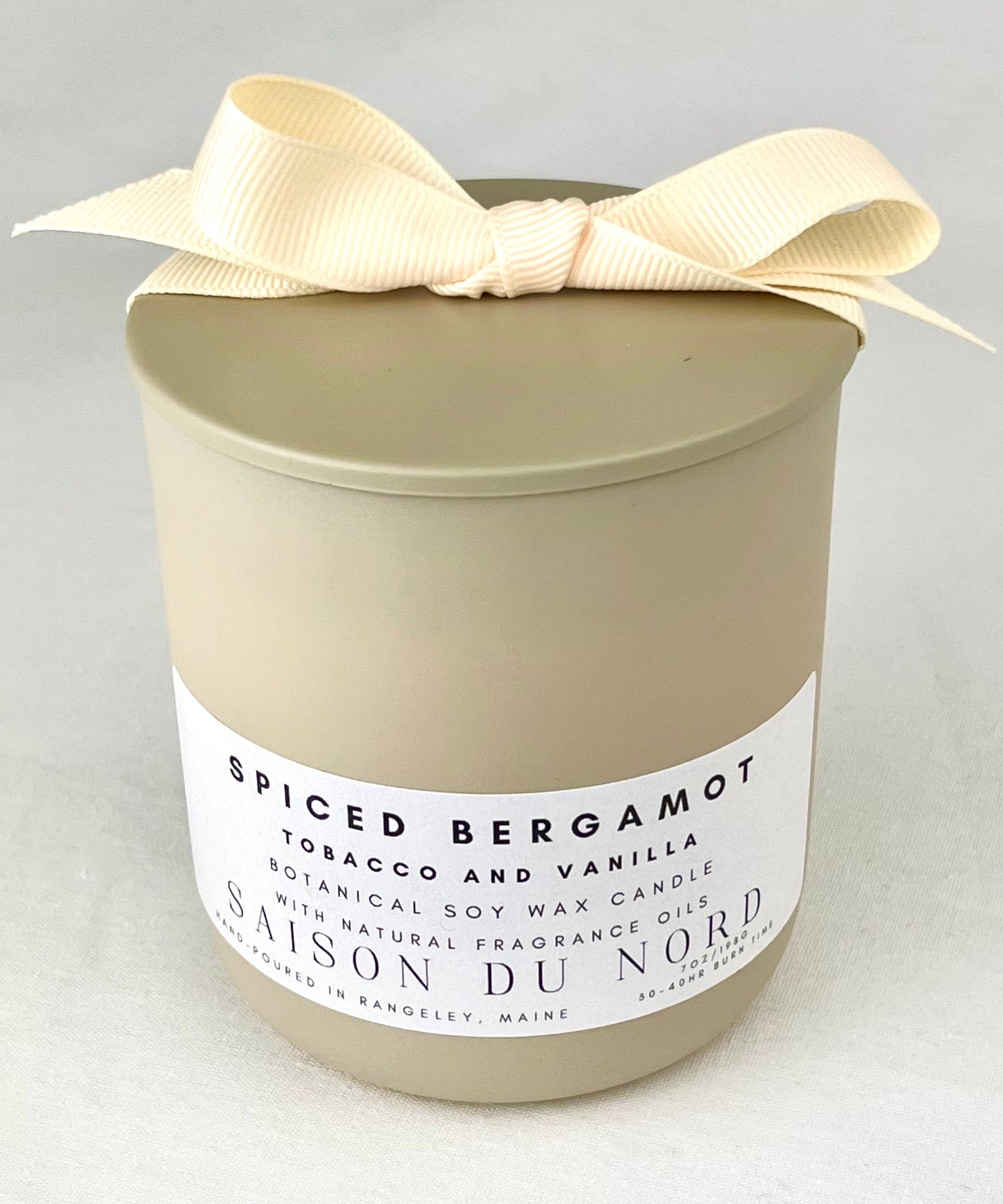 nontoxic soy wax candle all natural spiced bergamot tobacco vanilla