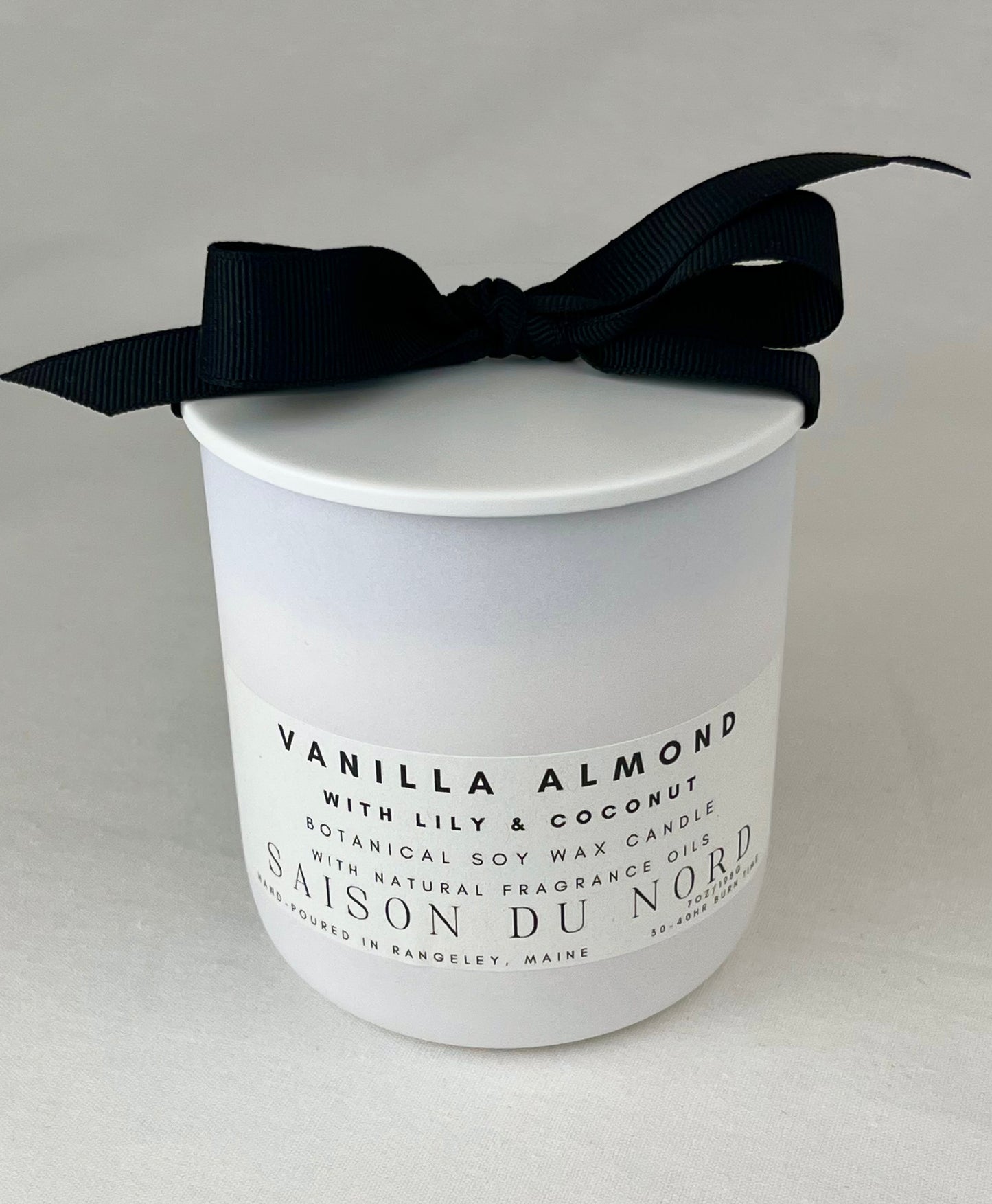 nontoxic soy wax candle all natural vanilla almond lily coconut